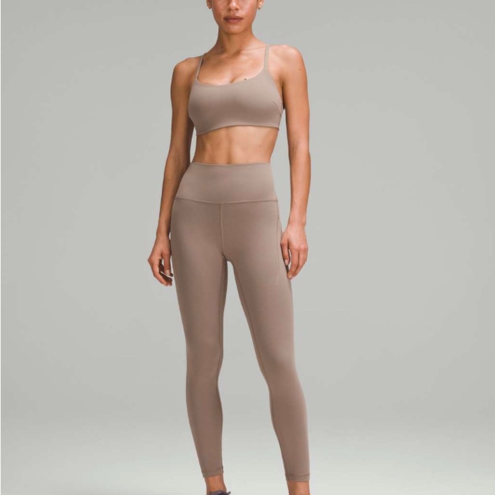 Lululemon Wunder Train High-Rise Tight with Pockets 25"
Taupetastic